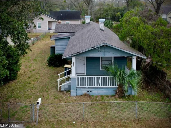 1325 WOODS Street, Jacksonville, FL 32209