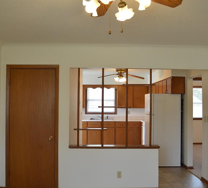 2nd image of 3207 O Ave NW