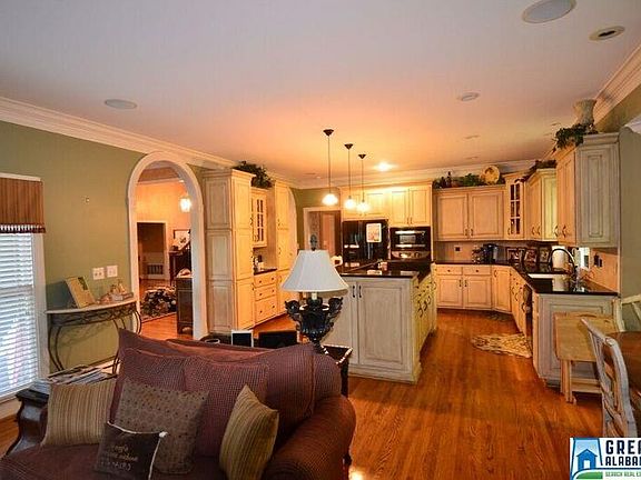 3rd image of 316 Saint Andrews Pkwy