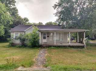 210 W Main St, Hohenwald, TN 38462