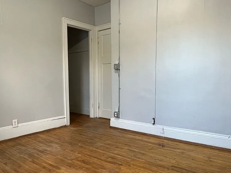 1818 Park Ave — Photo 6