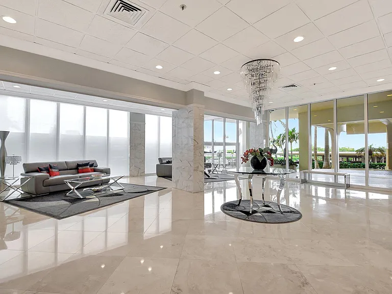5440 N Ocean Dr #705 — Photo 17