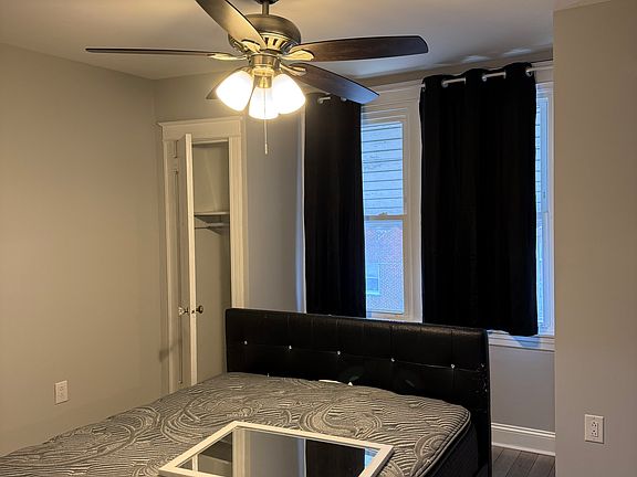 3rd image of 4623 Bleigh Ave