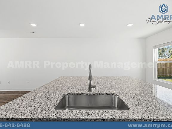 5th image of 1113 Downy Dr #1113