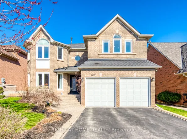 1403 Bayshire Dr, Oakville, ON L6H 6E8