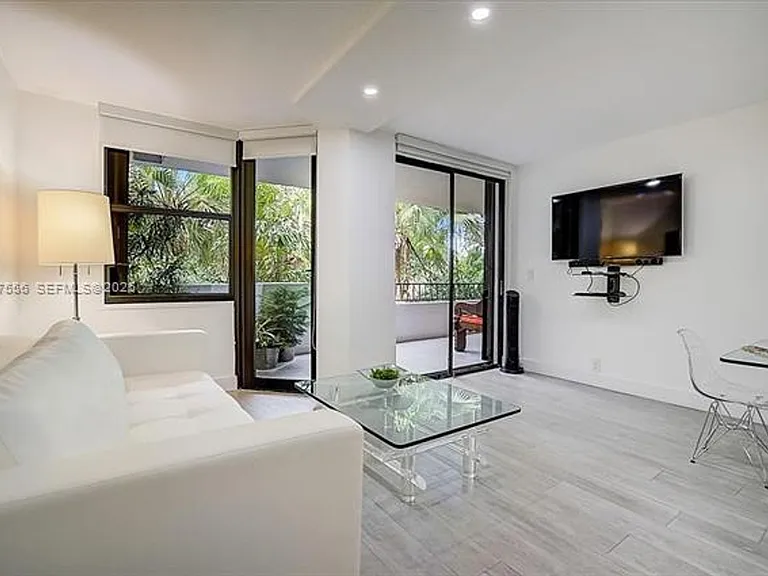 101 Crandon Blvd #276 — Photo 9