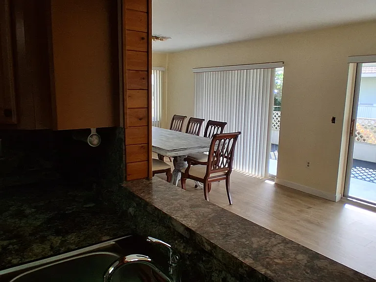 441 Rubens Dr E — Photo 21