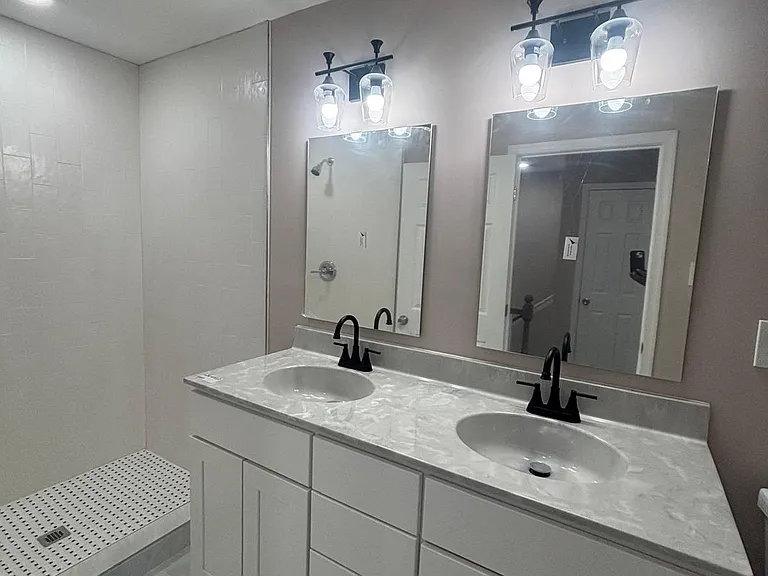 1711 N Caroline St #1 — Photo 9