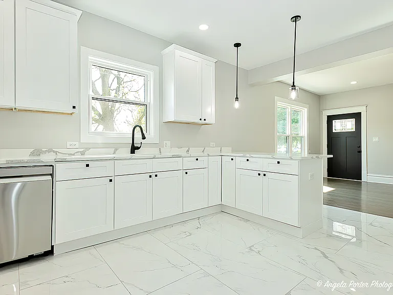 62 Pine St #A — Photo 13