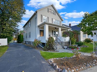 325 W Green St, Bensenville, IL, 60106