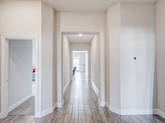 3rd image of 334 Winterwood Dr
