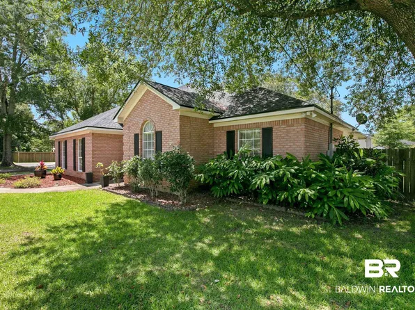 520 Juniper Place Dr, Foley, AL 36535