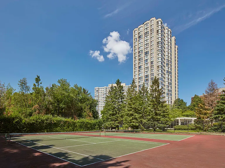 10 Lisa St — Photo 13