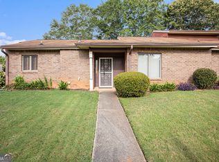 1491 Stoneleigh Way, Stone Mountain, GA 30088