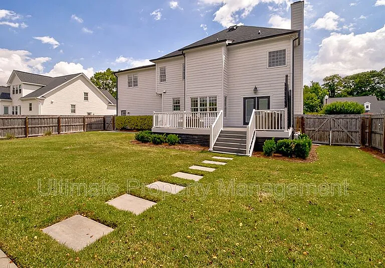 7022 Cayman Ct — Photo 38