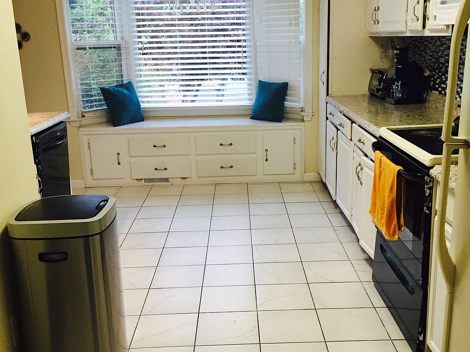 1st image of 5214 Stoney Branch Ct