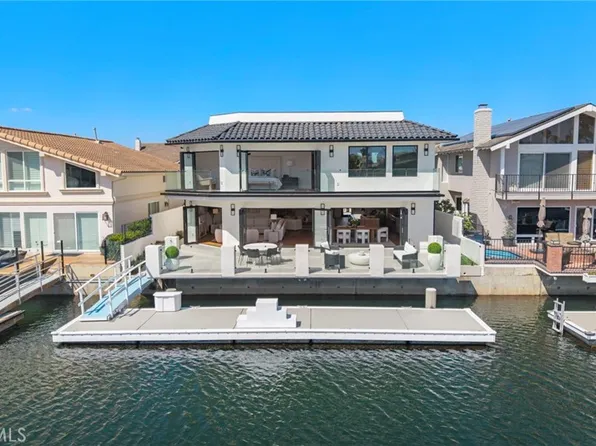 4042 Figaro Cir, Huntington Beach, CA 92649