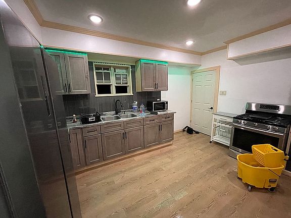 5th image of 316 N Ogden St