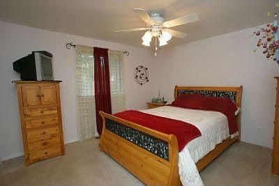 4th image of 3480 Westminster Dr SE