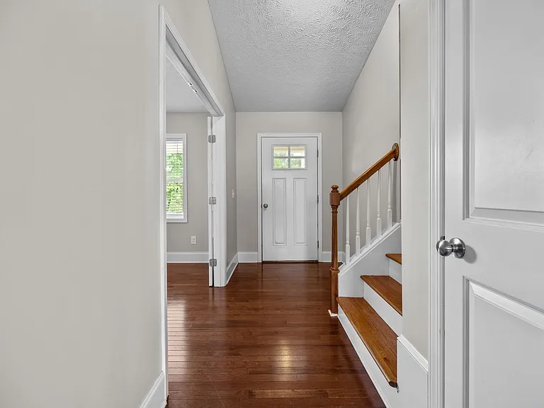123 Lightwater Dr — Photo 11
