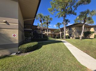 2683 Sabal Springs Cir, Clearwater, FL 33761