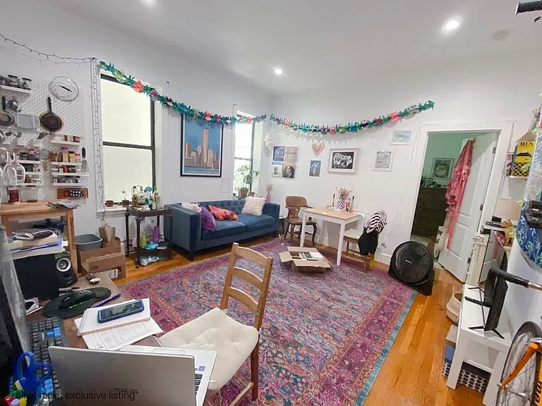 445 Bainbridge St #2 — Photo 1