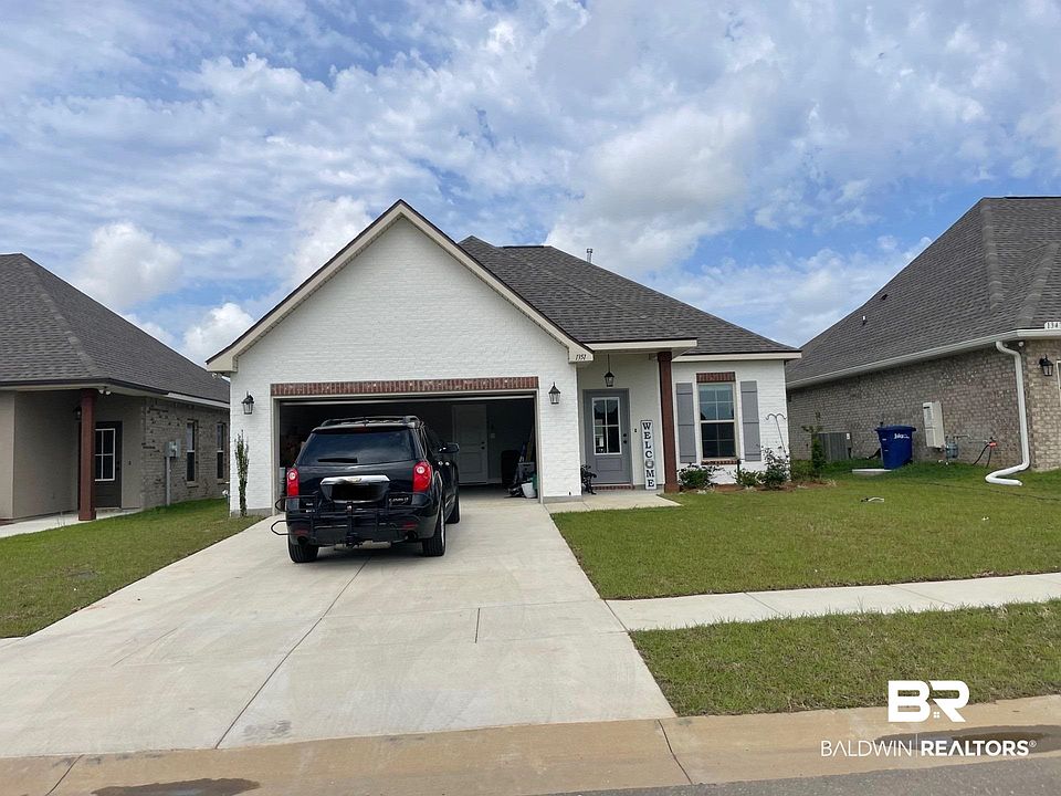 1st image of 1351 Fenton Cir