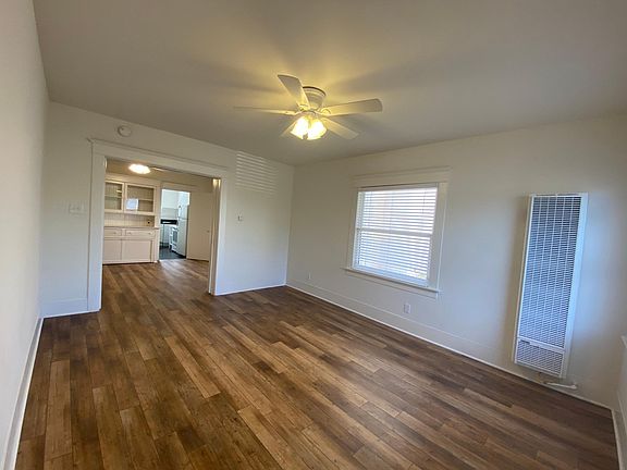4th image of 408 S Catalina Ave #4