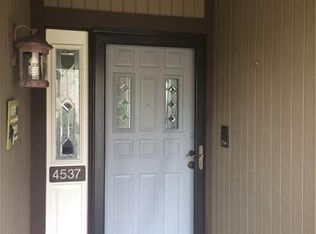 4537 Saint James Cir NW, Canton, OH