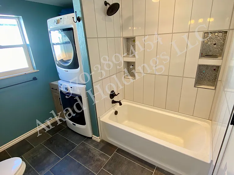 932 Maple Dr — Photo 14