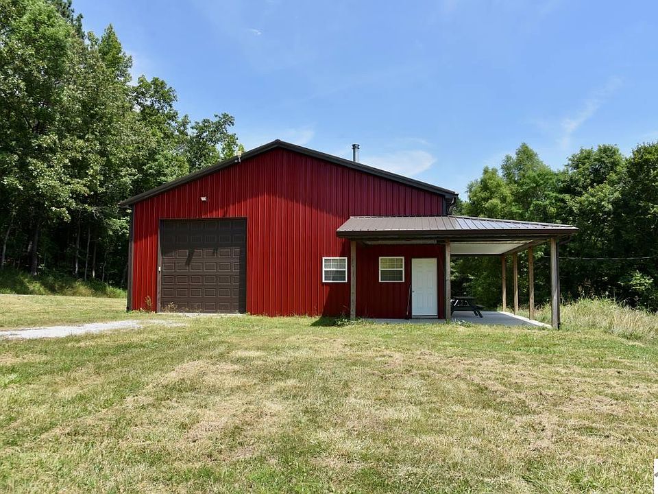 1st image of 811 Vanhooser Rd