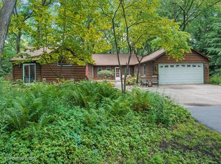 29W110 Morris Ct, Warrenville, IL