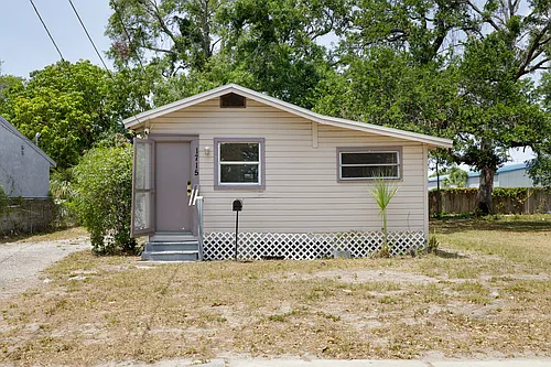 1715 14th St S Photo 1