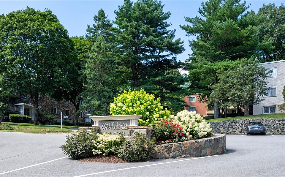1st image of 30 Jacqueline Rd APT D