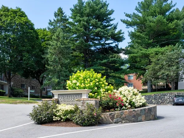 30 Jacqueline Rd APT D, Waltham, MA 02452