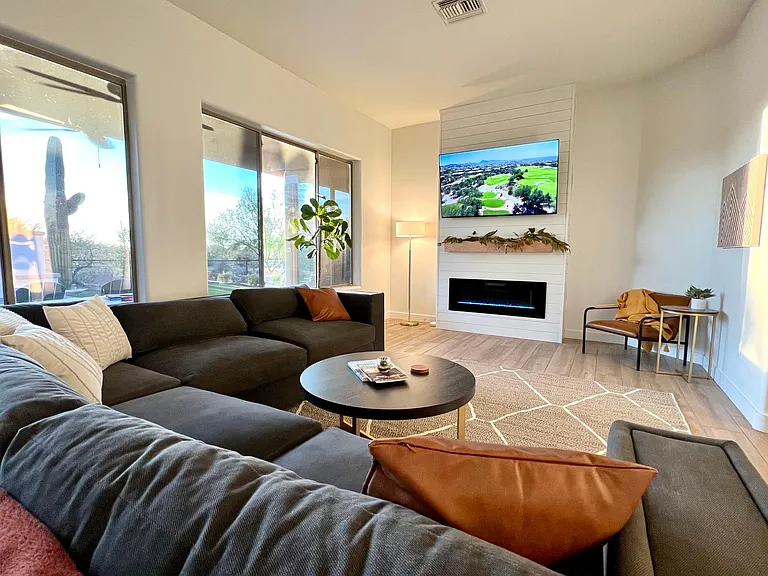 14604 E Peak View Rd — Photo 9