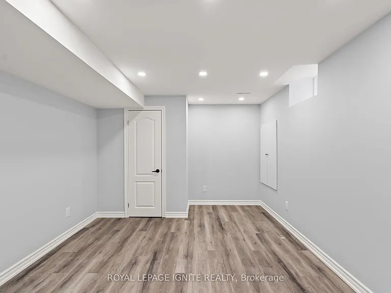 7 Vecchia St #BASEMENT — Photo 35