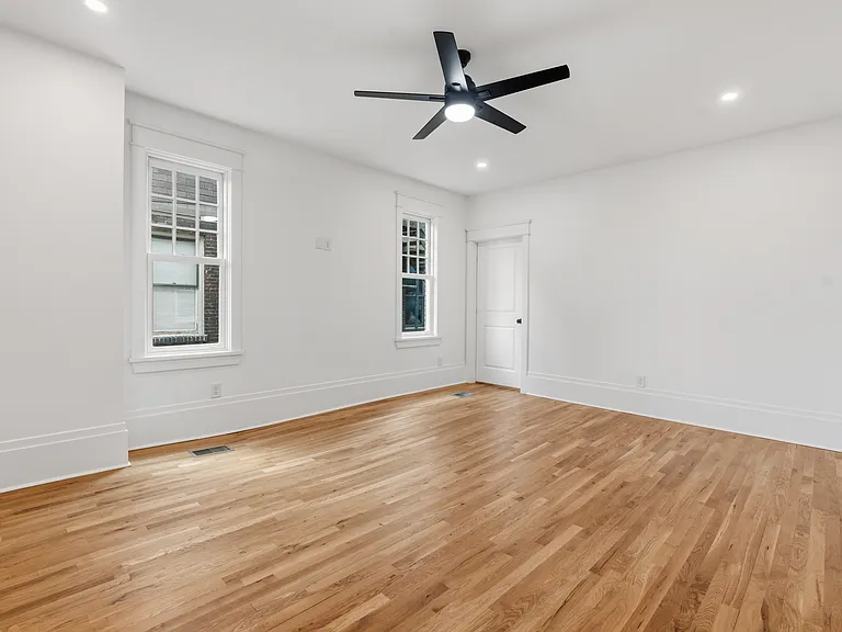 610 Russell St — Photo 28