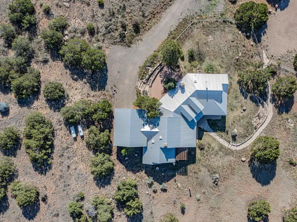 168 Mission Hills Rd, Estancia, NM 87016