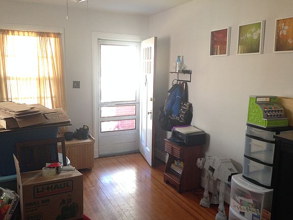 5th image of 908 W 49th St