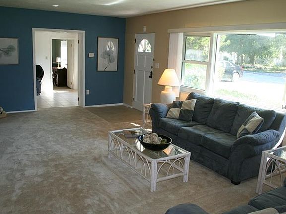 5th image of 4829 Winchester Dr