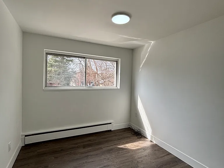 69 Cartwright St — Photo 11