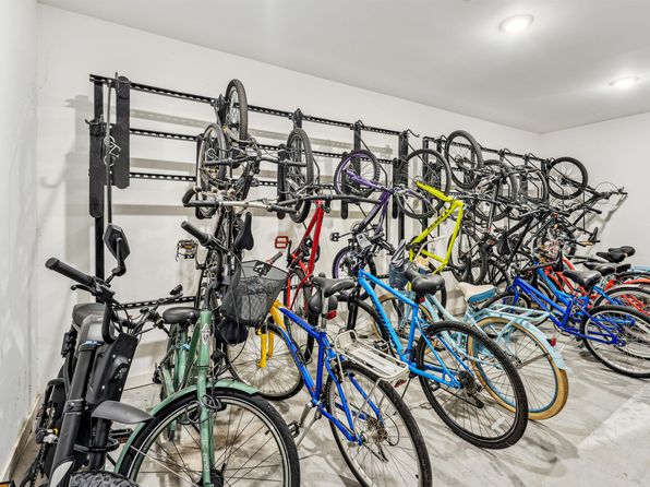 4027 Watercraft Ferry Ave #208