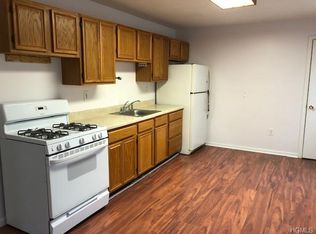 25 Spring St, Stony Pt, NY 10980