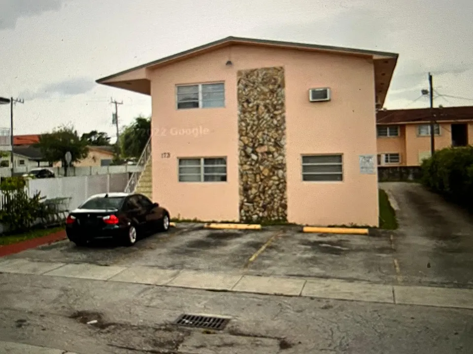 173 E 5th St #3