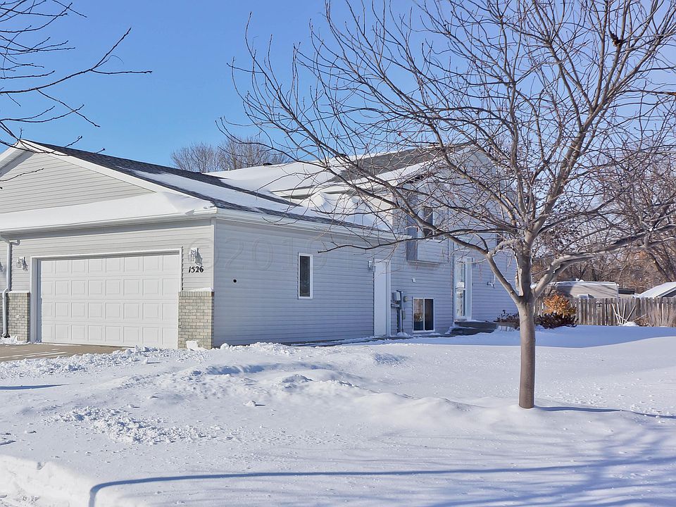 1st image of 1526 Suntree Dr