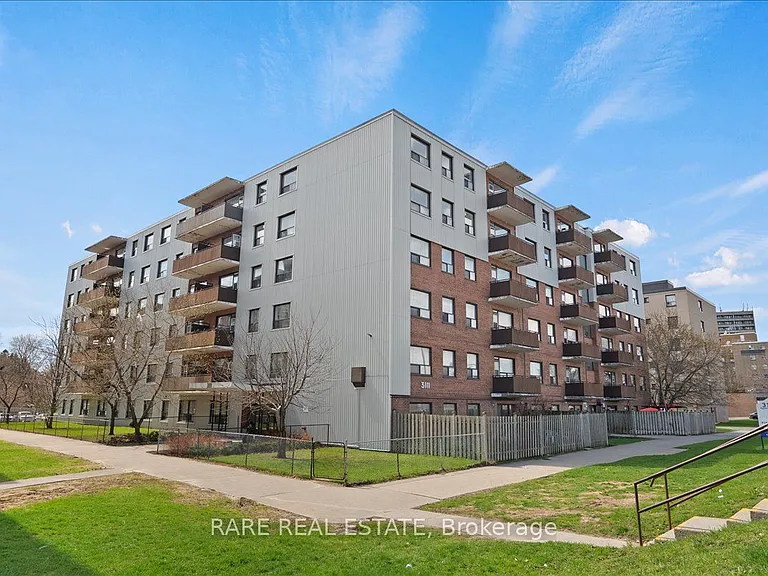 3111 Eglinton Ave E #102 — Photo 13