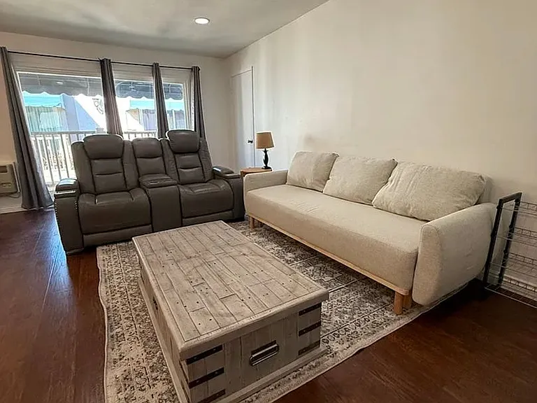 2852 Sawtelle Blvd #41 — Photo 1