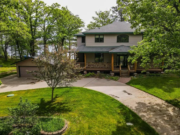 12284 Bayberry Dr, Menahga, MN 56464