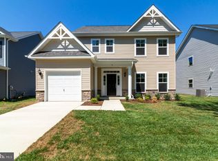 17 Stuart Pl, Indian Head, MD 20640